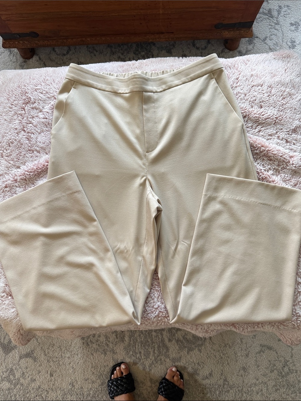 Banana Republic Cream Wide-Leg Pull-On Pants